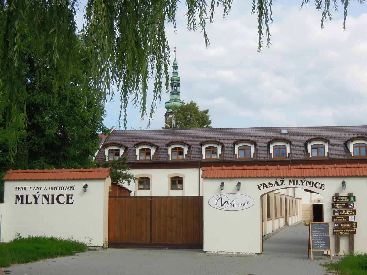 Apartmany A Ubytovani Mlynice Litovel Buitenkant foto