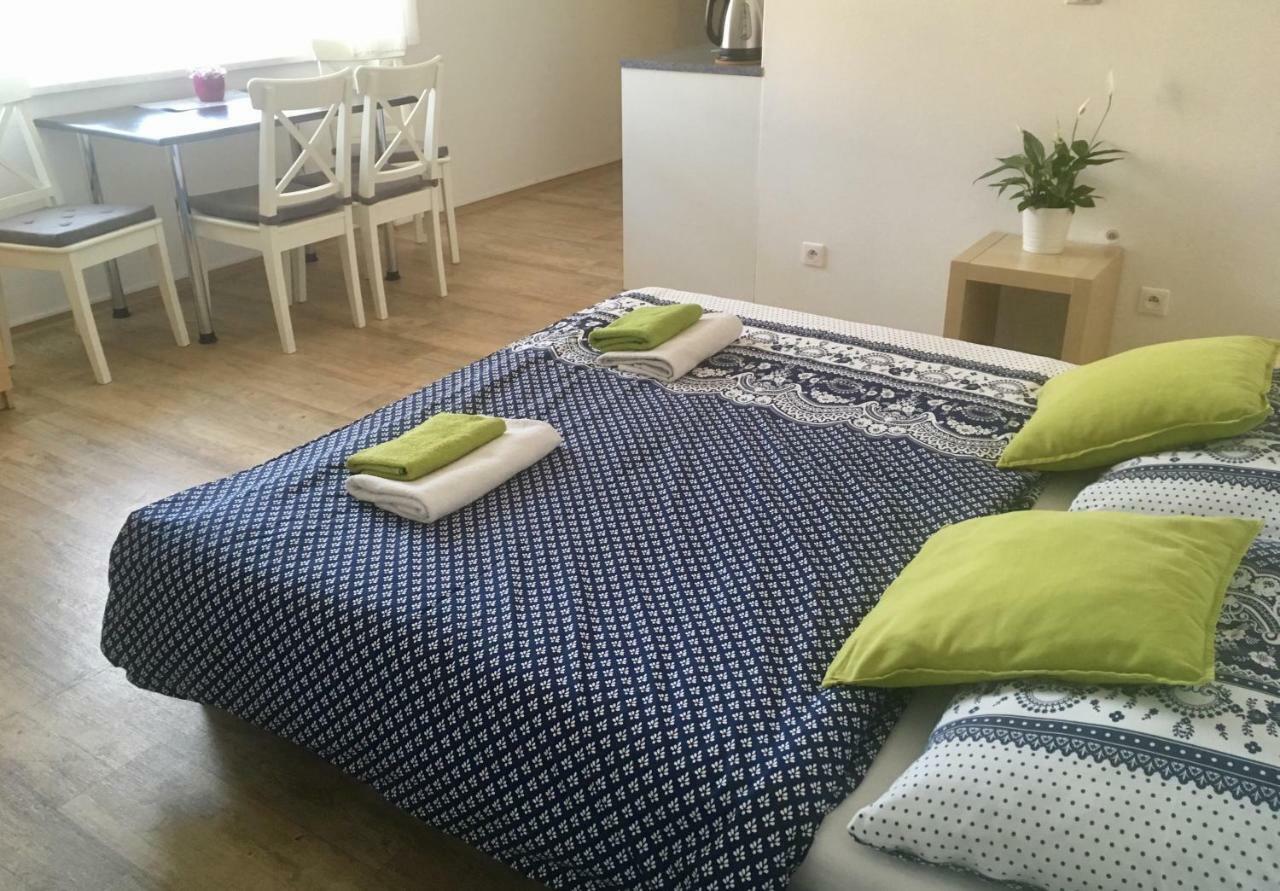 Apartmany A Ubytovani Mlynice Litovel Buitenkant foto