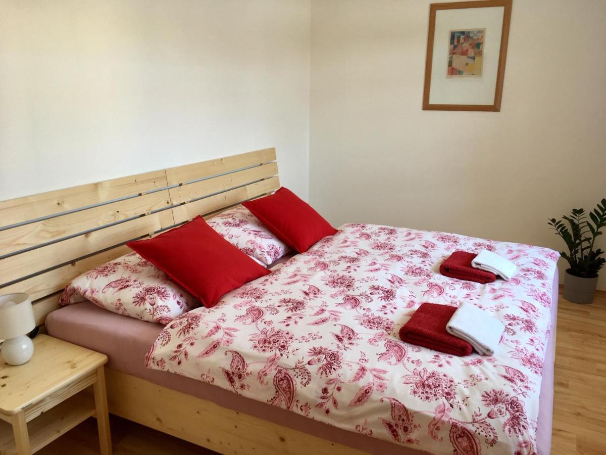 Apartmany A Ubytovani Mlynice Litovel Buitenkant foto